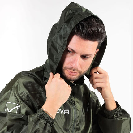 Giacca antipioggia sportiva Givova Rain Basico